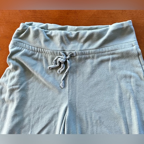 Girl’s palazzo casual wide Capri pants - Picture 3 of 6